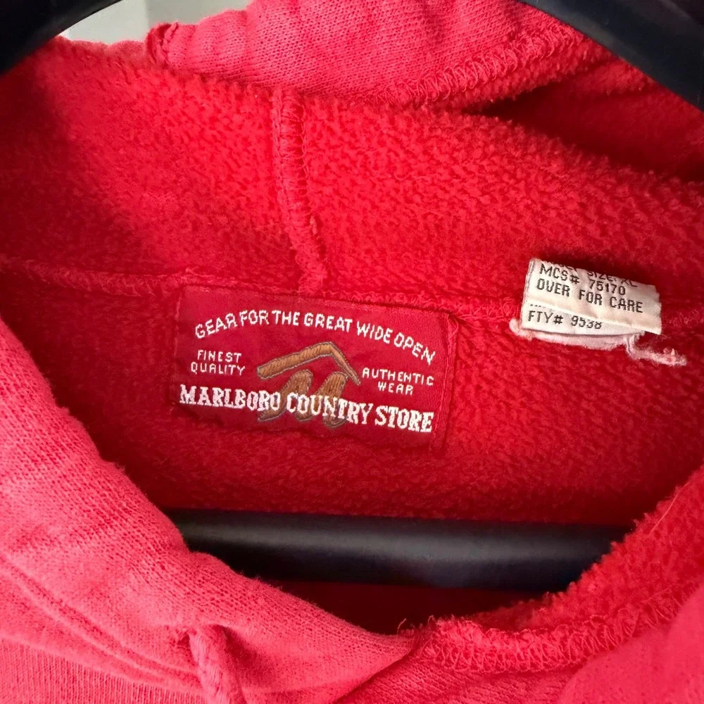 Vintage Marlboro 90's Red Distressed‎ Hoodie Mens XL Thrashed Sweatshirt